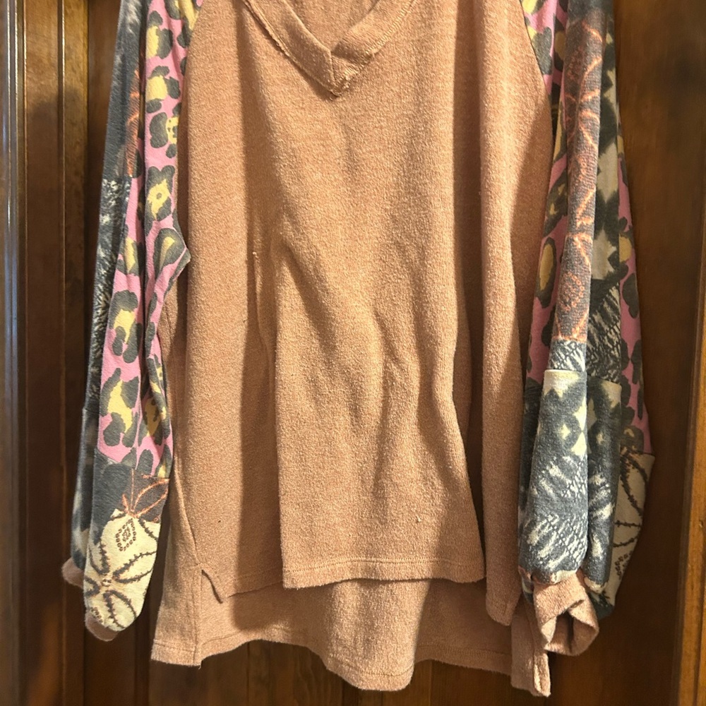 Boho Style V-Neck Sweater with Patterned Sleeves